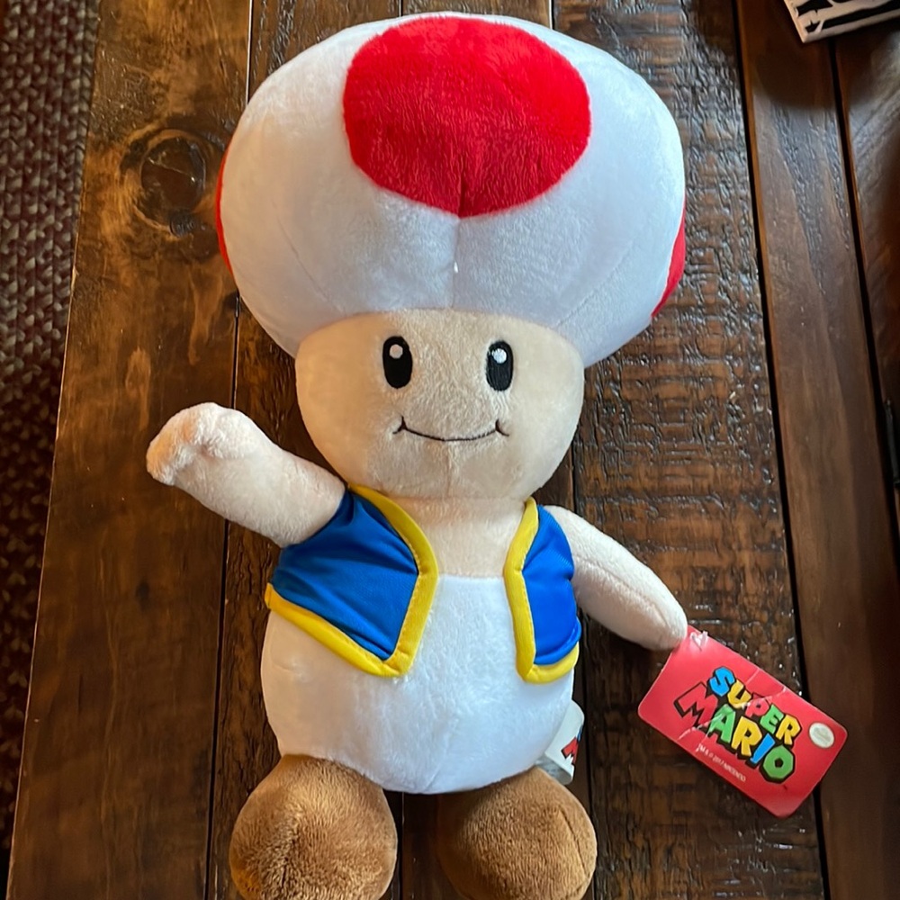 Super Mario Toad Plushie. Collectable.